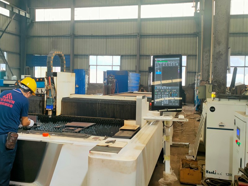 Industrial Laser Cutter Industrial Laser Cutter